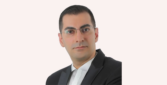معرفی استاد سروش موئینی